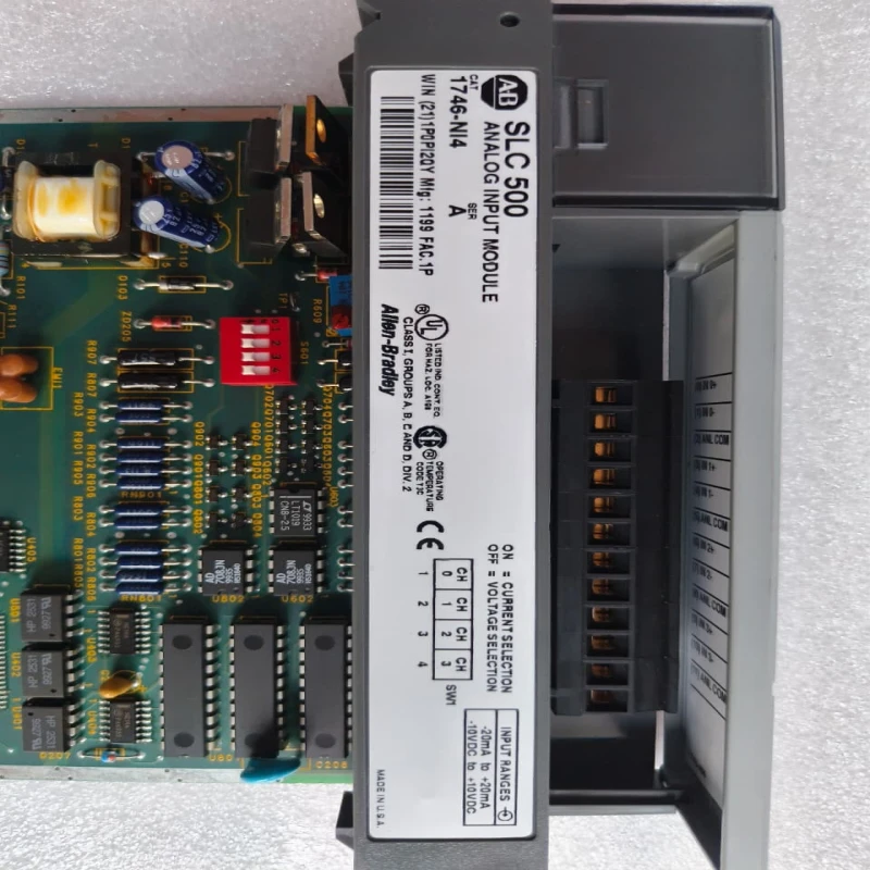 Allen-Bradley 1746-OB16 SLC 500 16-Point 24V DC Source Output Module thumbnail 7082